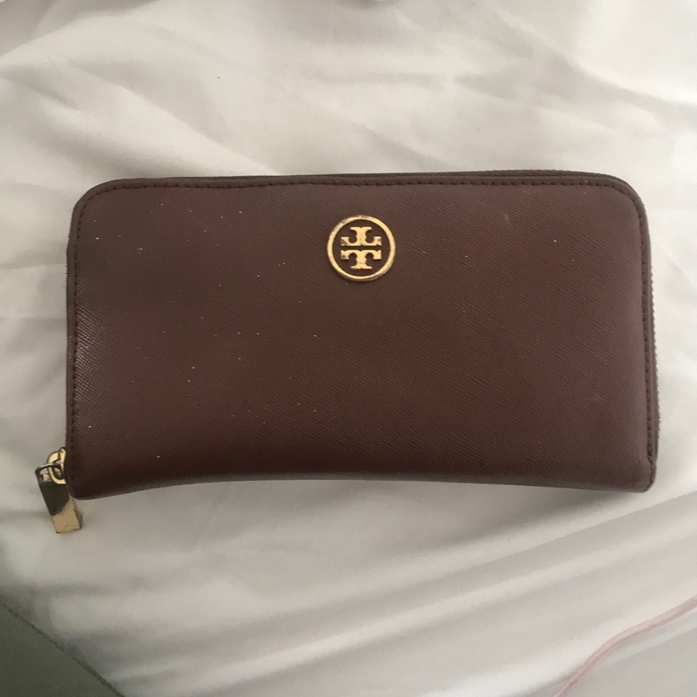 Tory Burch wallet